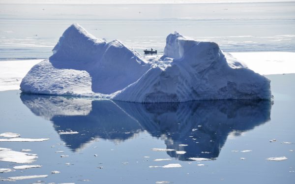 Ein Eisberg vor Uummannaq