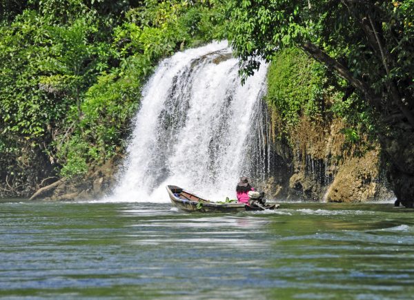 Die Sai Yok Yai Wasserfälle