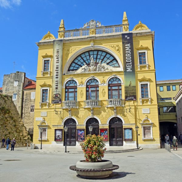 Das Kroatische Nationaltheater in Split
