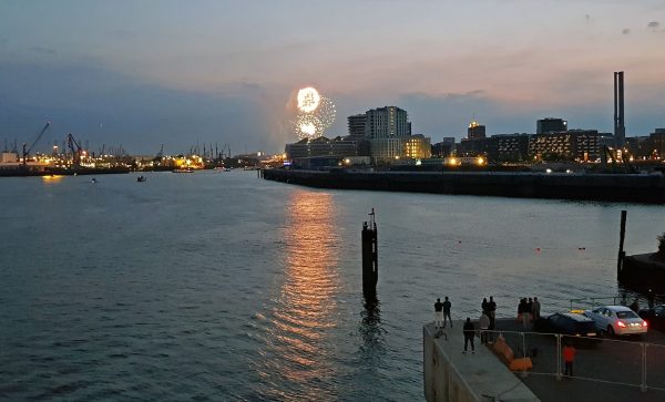 Das Feuerwerk zum Hamburger Hafengeburtstag