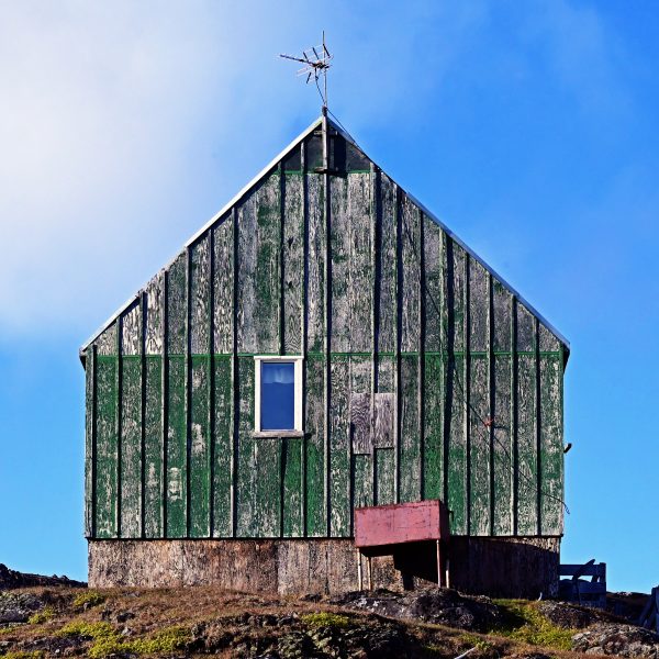 Ein Gebäude in Alluitsoq