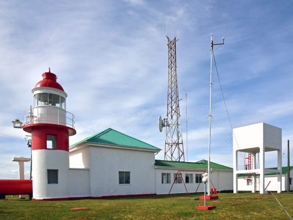 Telekommunikation am Faro Corona auf Chiloé