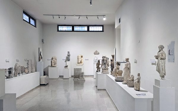 Im Archäologischen Museum von Dion