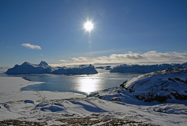 Der Eis-Fjord von Ilulissat im Winter auf Grönland