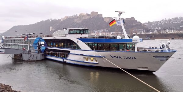 Die MS VIVA TIARA in Koblenz