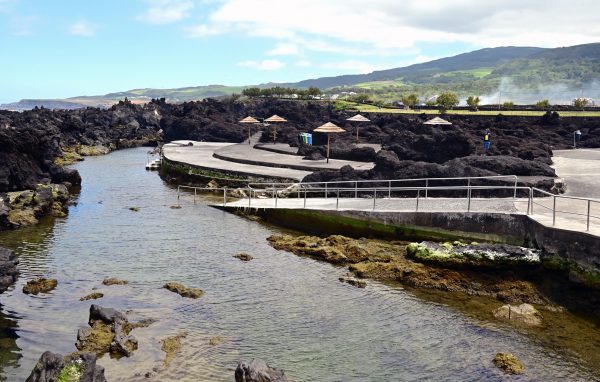 Ein natürliches Schwimmbad auf Terceira