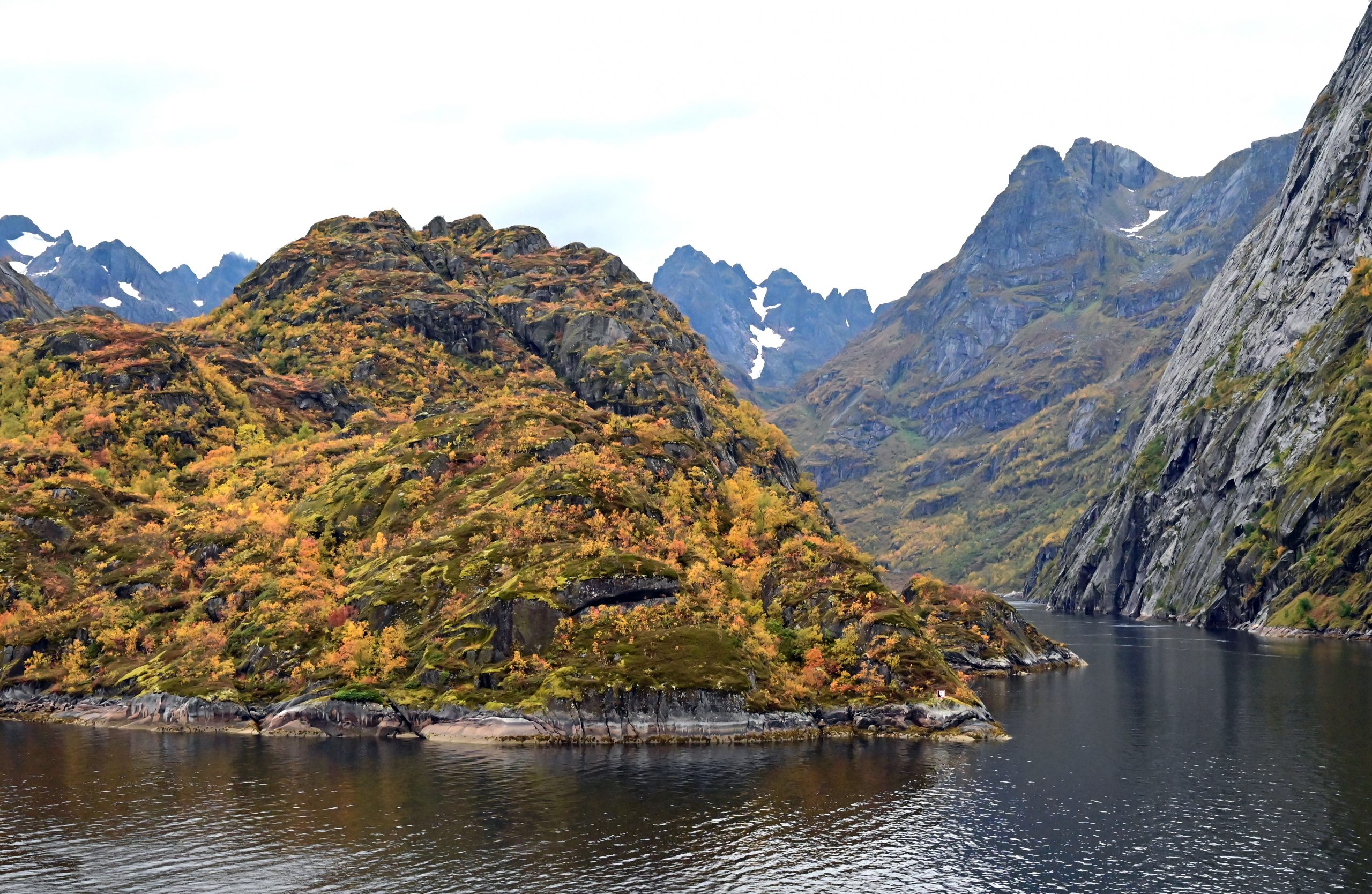 Die Einfahrt zum Trollfjord