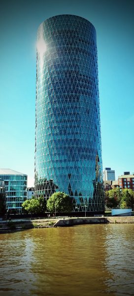 Der Westhafen Tower in Frankfurt am Main